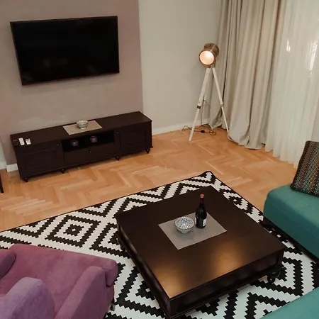 Opera 1 Apartment *